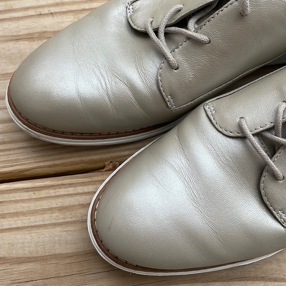 Cole Haan Grand shoes- Oxford Shoes- size 8.5B - Picture 4 of 13